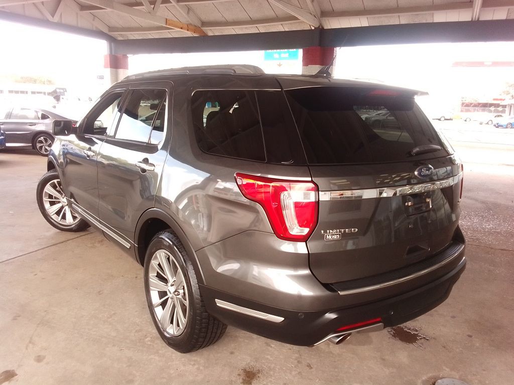 2018 Ford Explorer Image 4