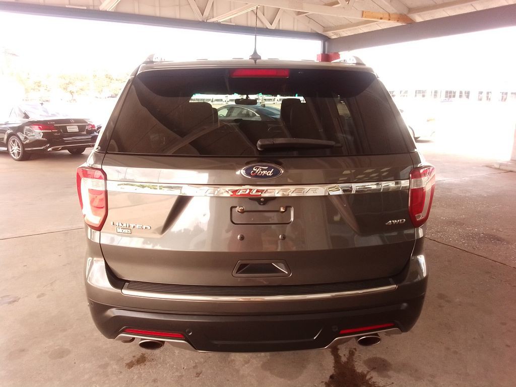 2018 Ford Explorer Image 6