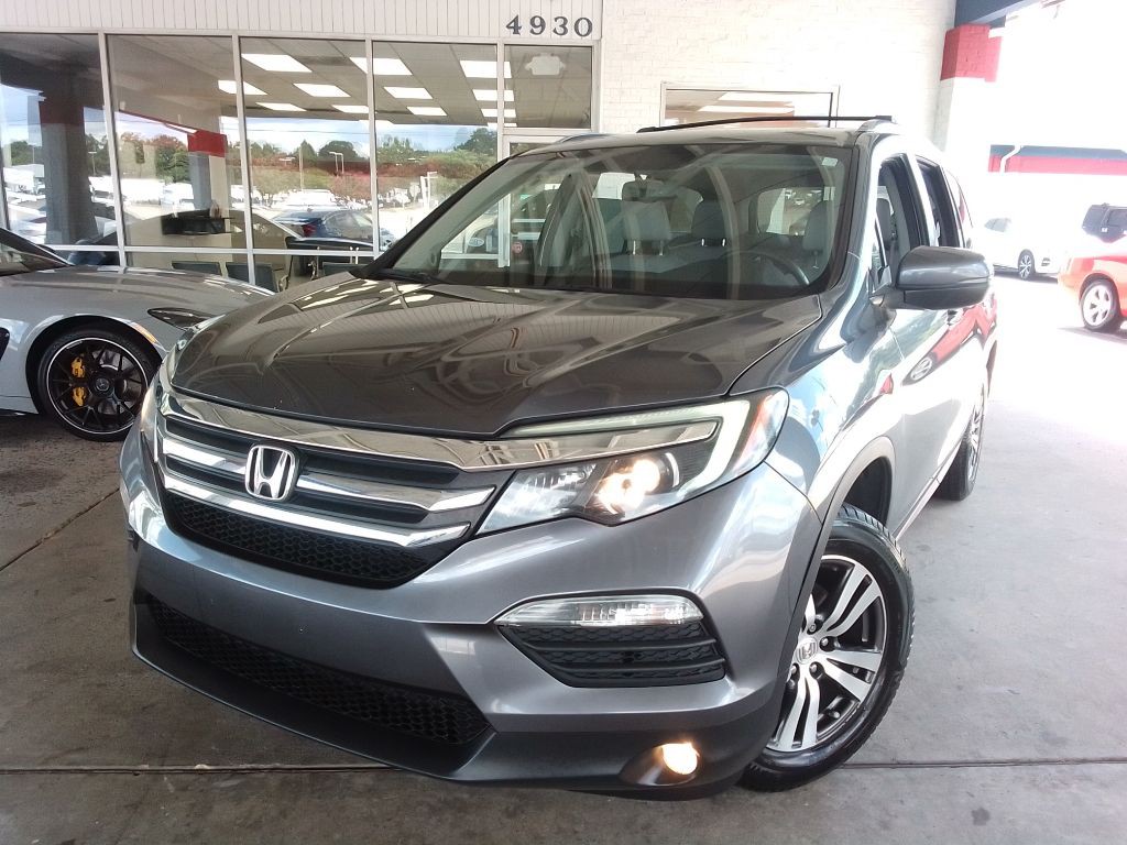 2017 Honda Pilot Image 1