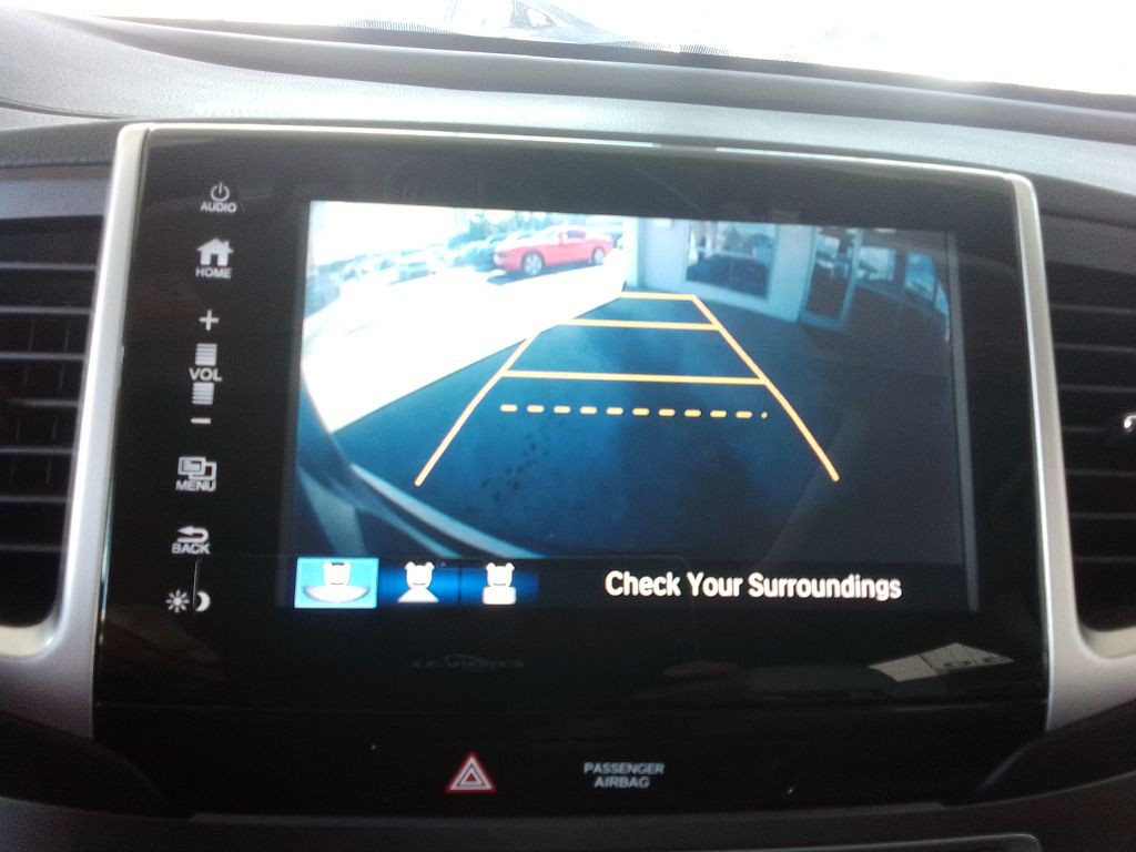 2017 Honda Pilot Image 10