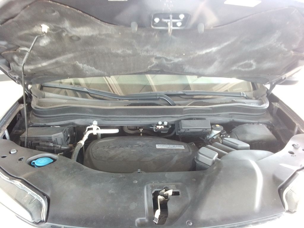 2017 Honda Pilot Image 32