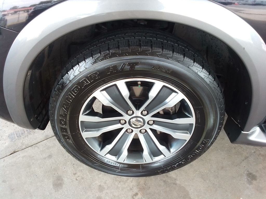 2019 Nissan Armada Image 27