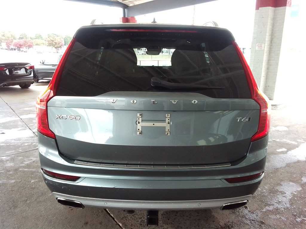 2017 Volvo XC90 Image 6