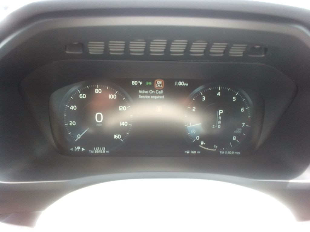 2017 Volvo XC90 Image 9