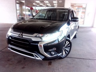 Image for 2020 Mitsubishi Outlander SE ID: 7523038