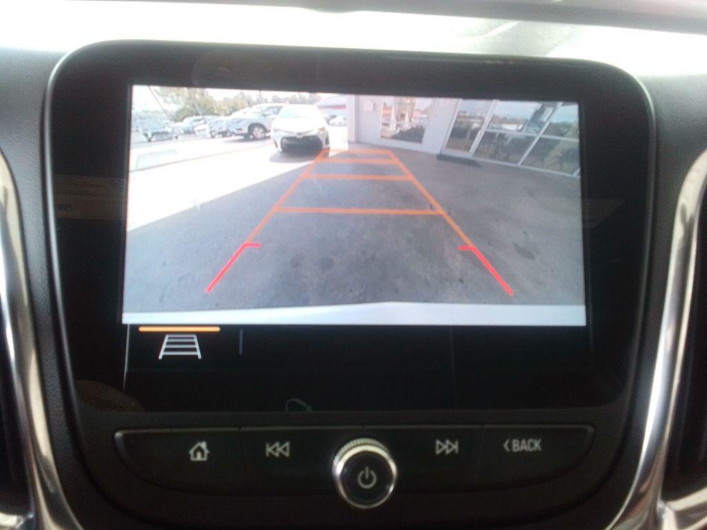 2019 Chevrolet Equinox Image 10