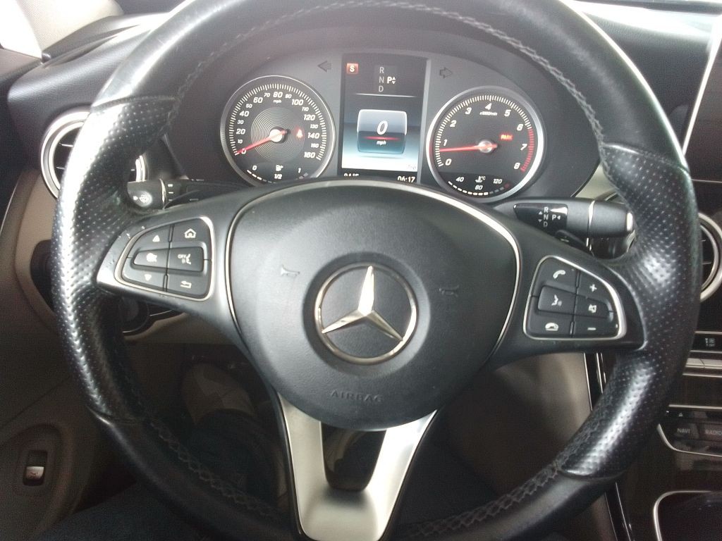 2017 Mercedes-Benz C-Class Image 8