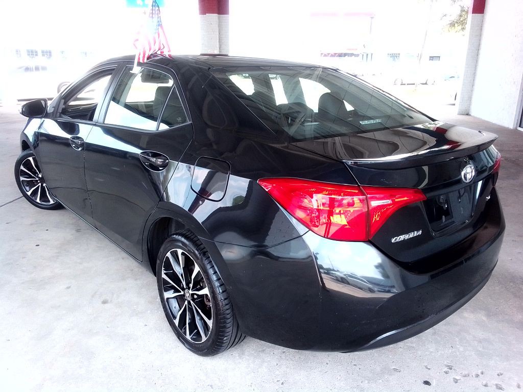 2017 Toyota Corolla Image 4