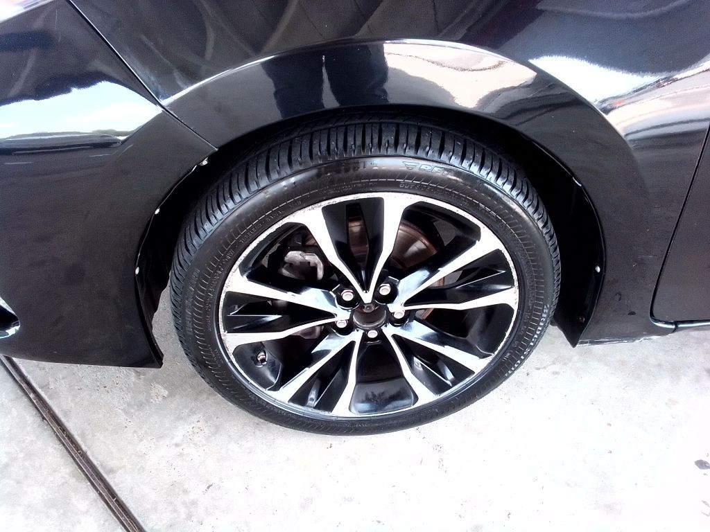 2017 Toyota Corolla Image 23