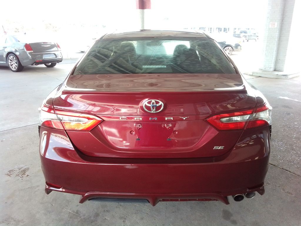2018 Toyota Camry Image 6