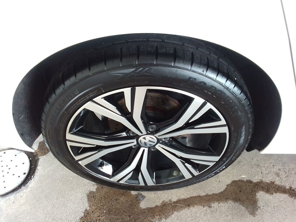 2021 Volkswagen Passat Image 29