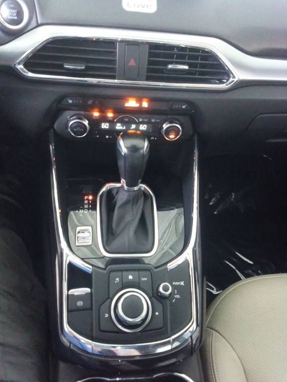 2018 Mazda CX-9 Image 12