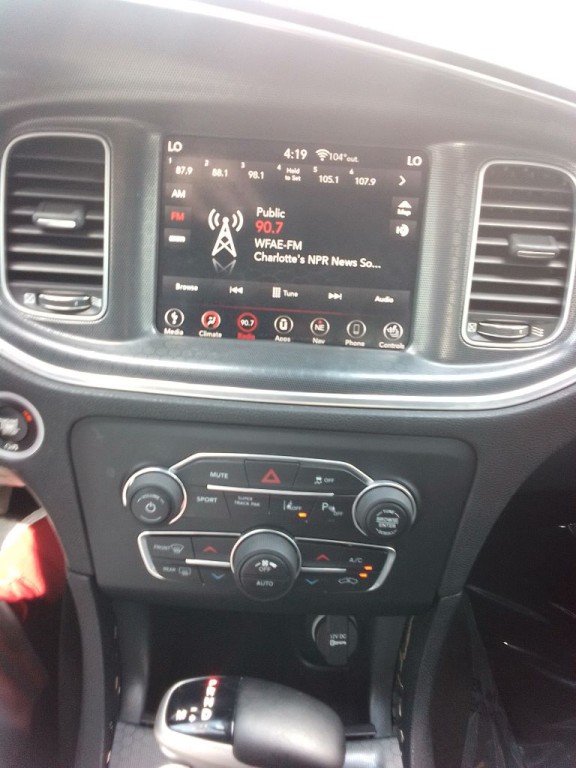 2018 Dodge Charger Image 10