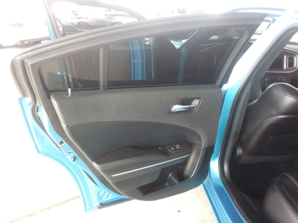 2019 Dodge Charger Image 18
