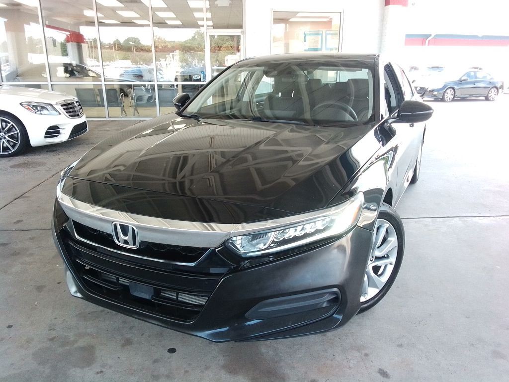 2019 Honda Accord Image 1