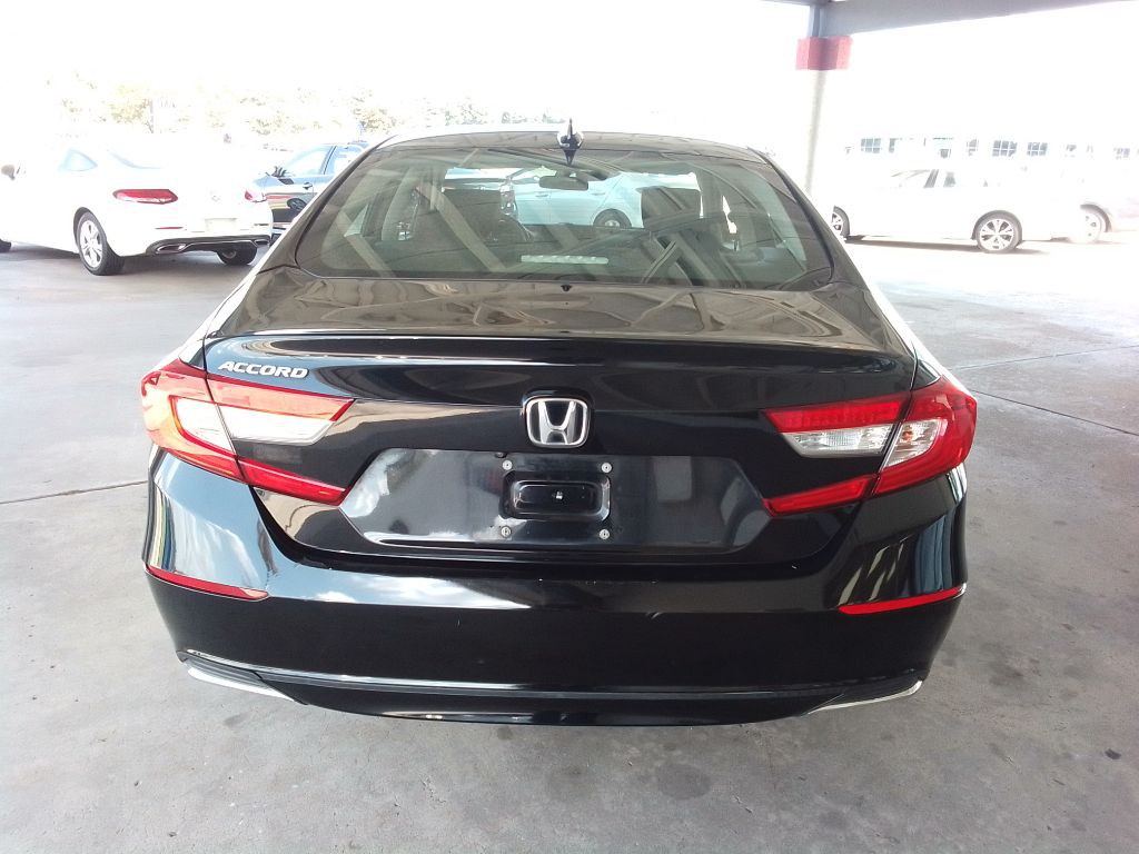 2019 Honda Accord Image 6