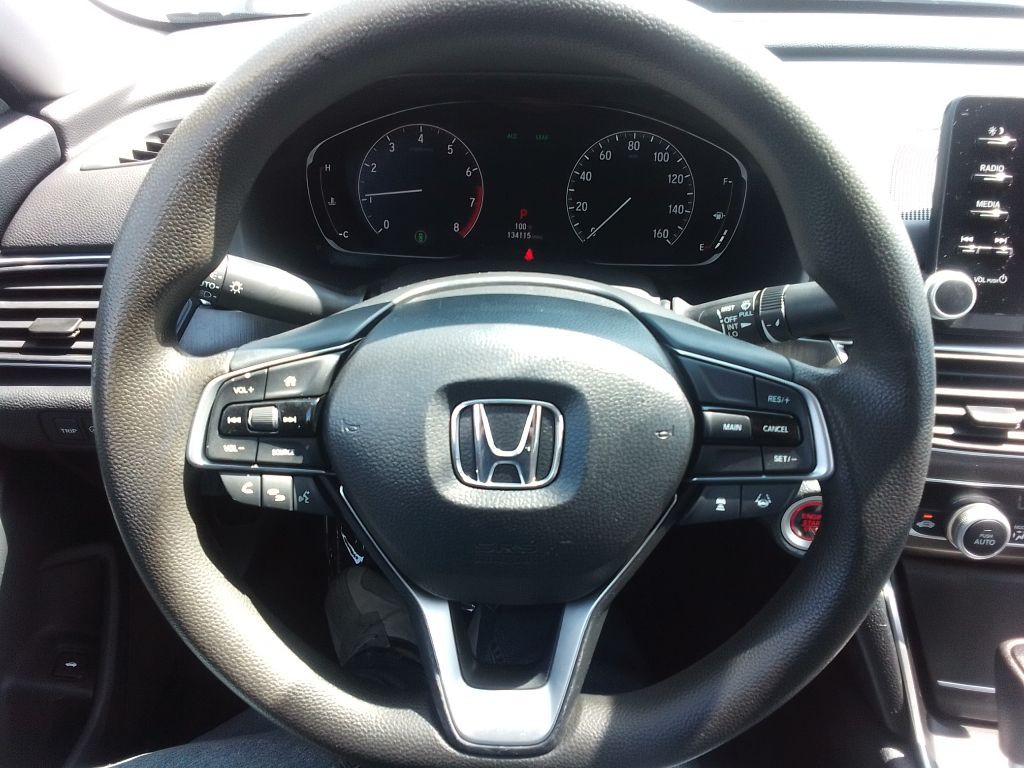 2019 Honda Accord Image 8