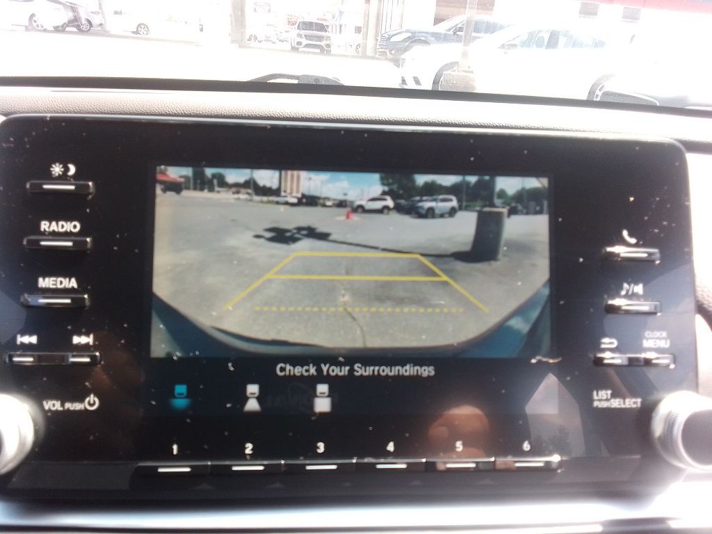 2019 Honda Accord Image 9