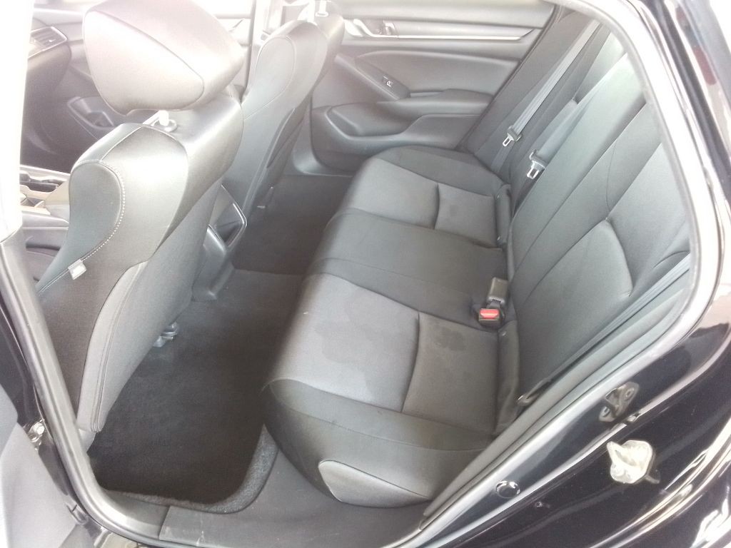 2019 Honda Accord Image 15