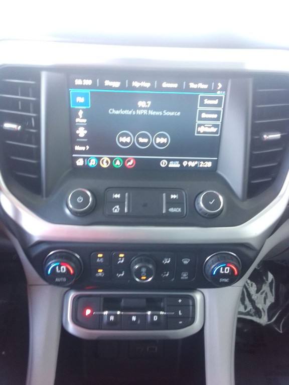 2020 GMC Acadia Image 11