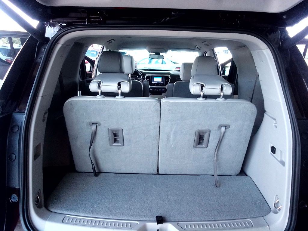 2020 GMC Acadia Image 24