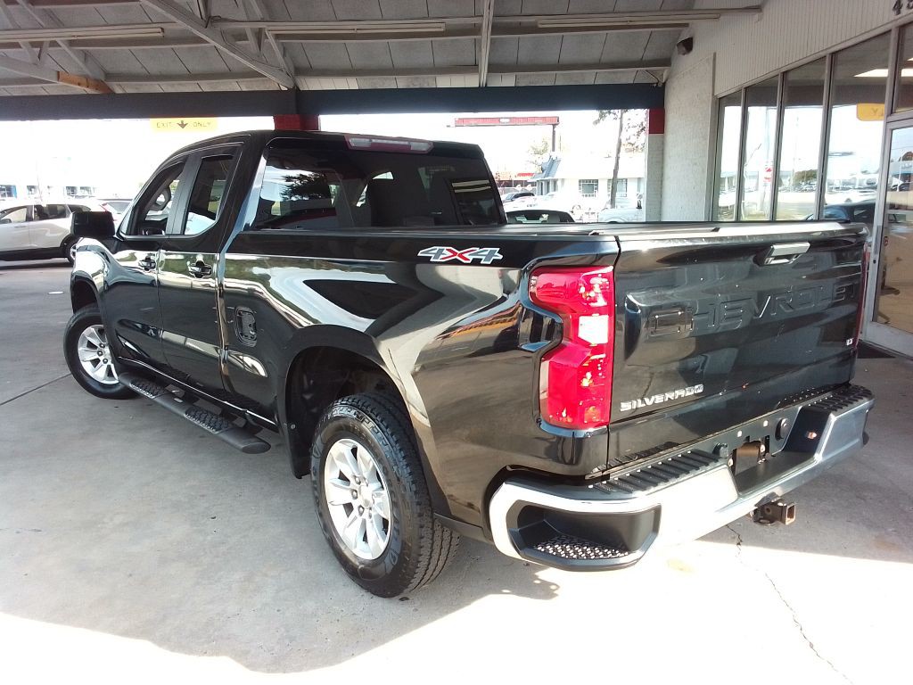2021 Chevrolet Silverado 1500 Image 4
