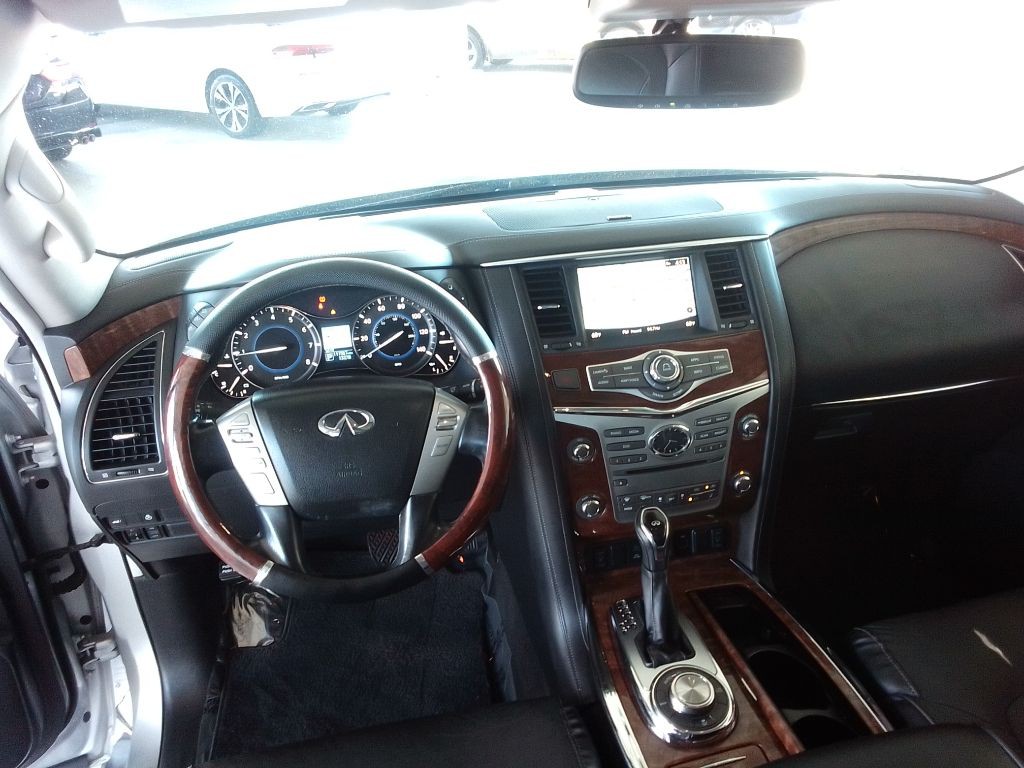 2019 INFINITI QX80 Image 8