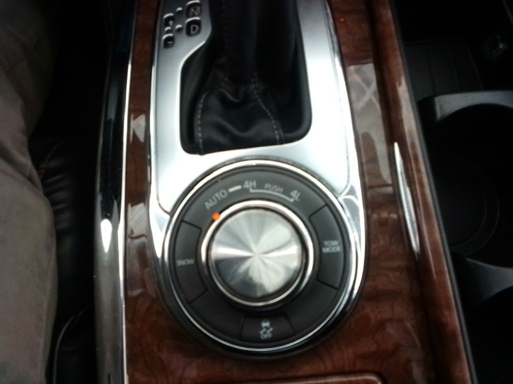 2019 INFINITI QX80 Image 17