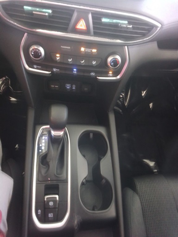 2019 Hyundai Santa Fe Image 11