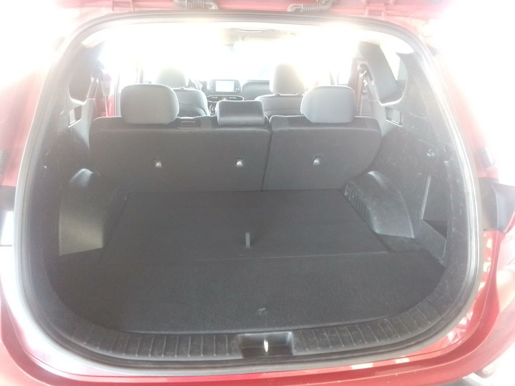 2019 Hyundai Santa Fe Image 17