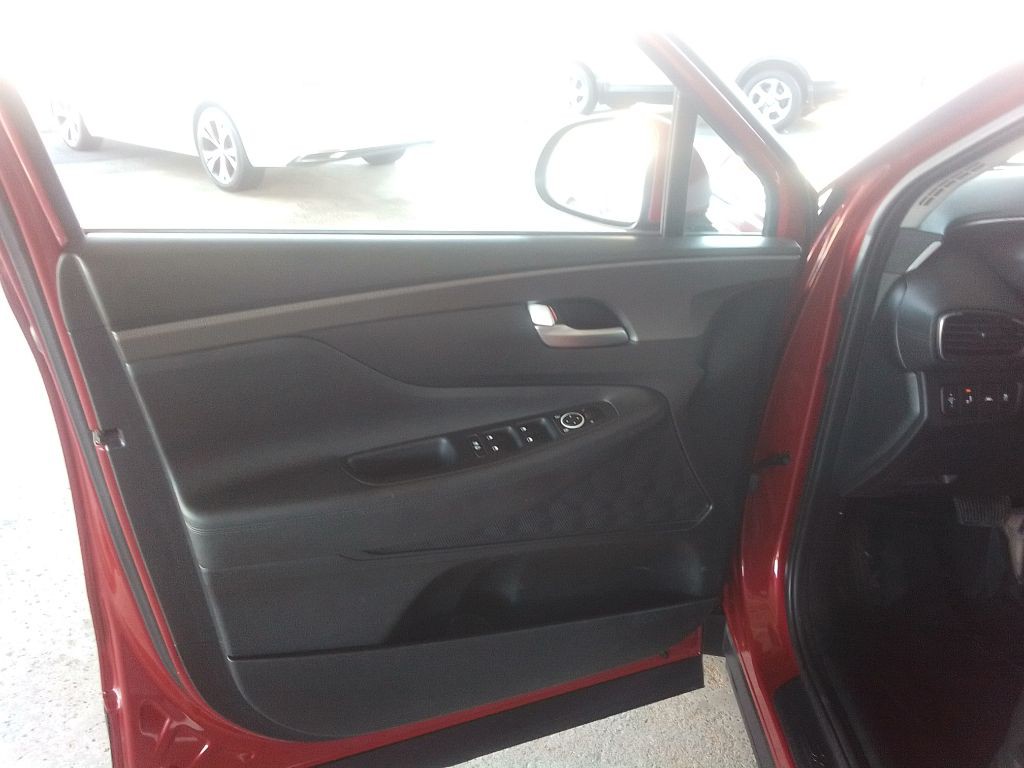 2019 Hyundai Santa Fe Image 18