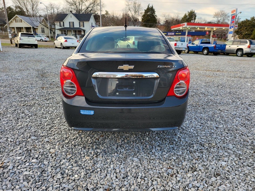 2014 Chevrolet Sonic Image 4