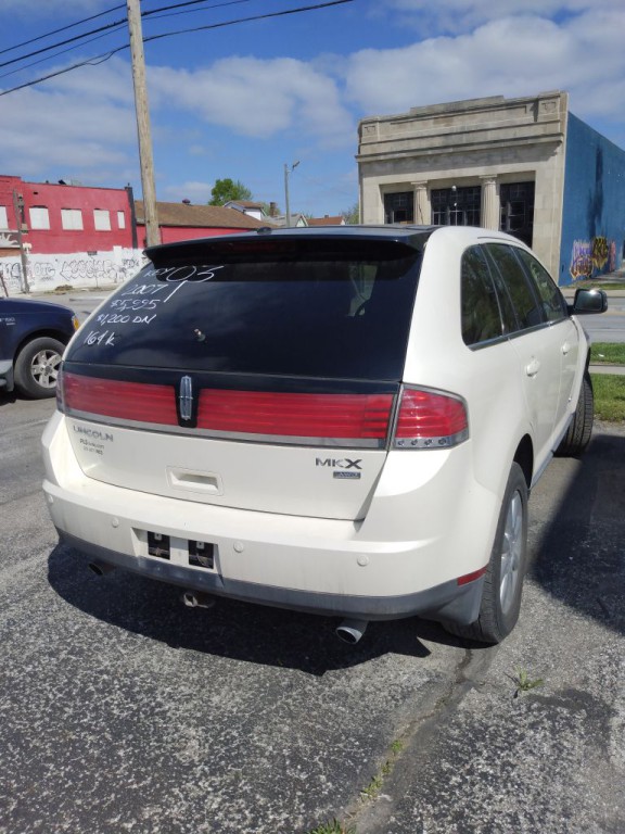 2007 Lincoln MKX Image 2