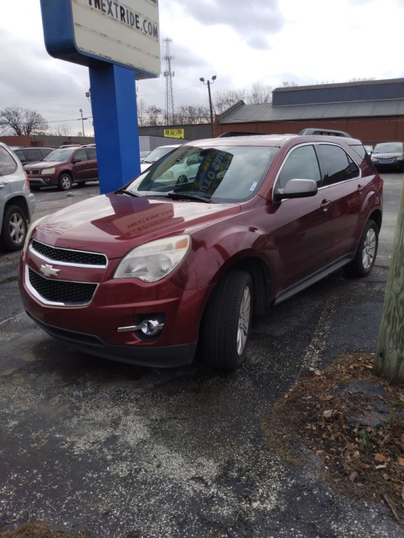 2011 Chevrolet Equinox Image 1