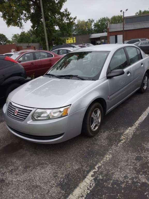 2005 Saturn ION Image 1