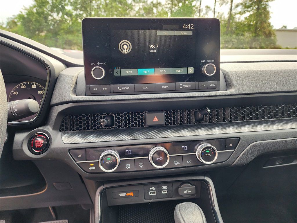 2025 Honda CR-V Image 2