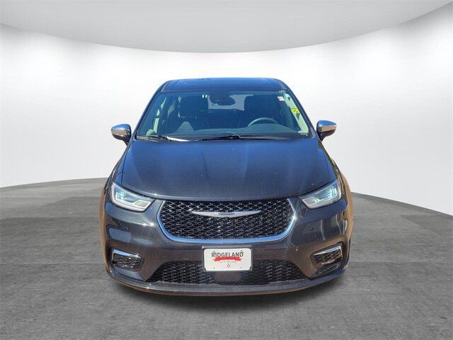 2023 Chrysler Pacifica Image 2