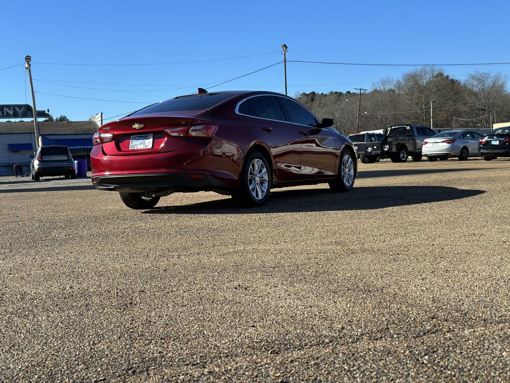 2019 Chevrolet Malibu Image 3