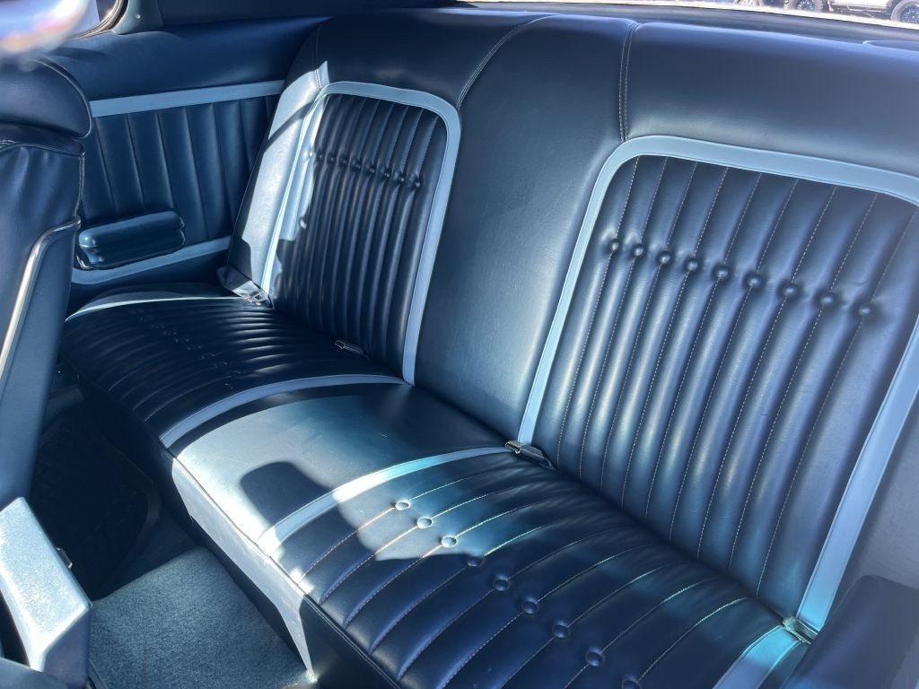 1974 Ford Gran Torino Image 11