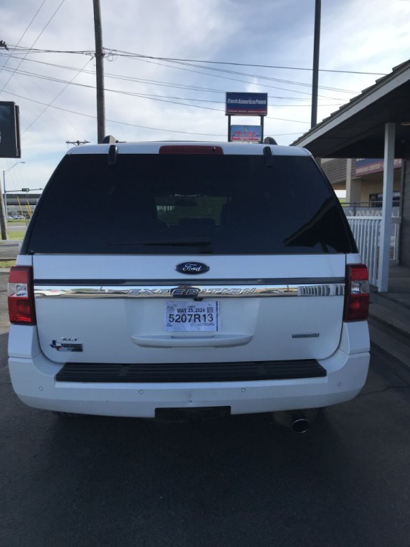 2017 Ford Expedition Image 2