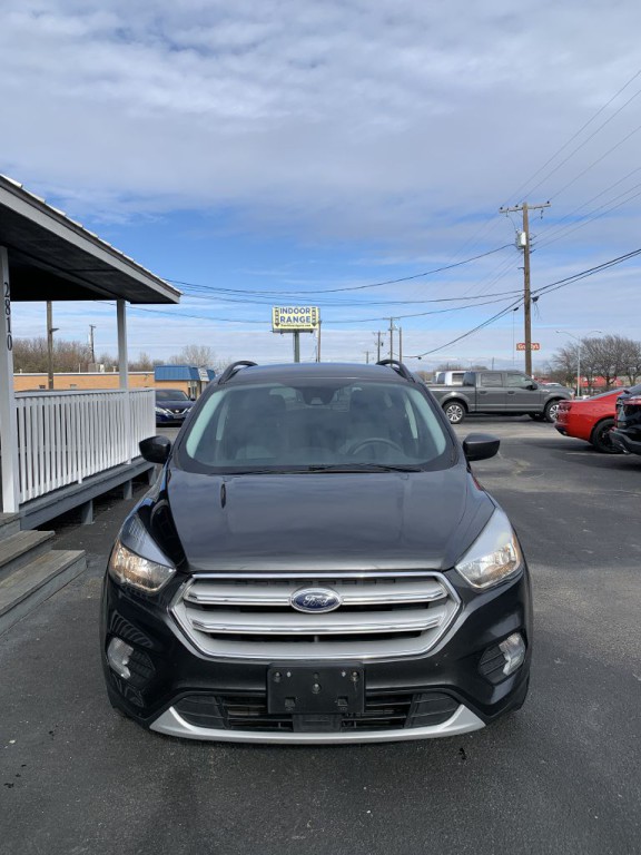 2018 Ford Escape Image 2