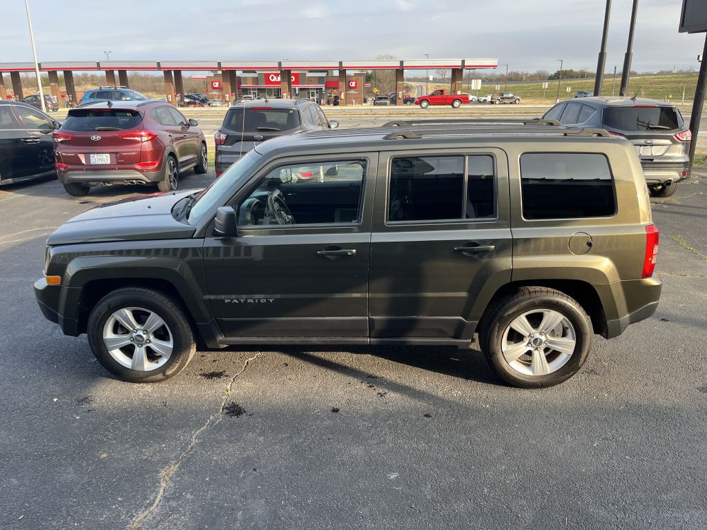 2015 Jeep Patriot Image 2