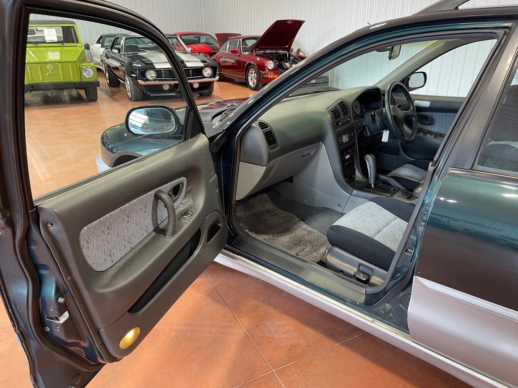 1994 Mitsubishi Galant Image 17