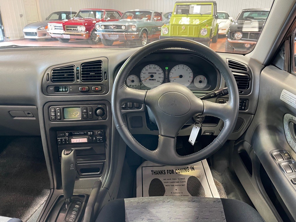 1994 Mitsubishi Galant Image 27