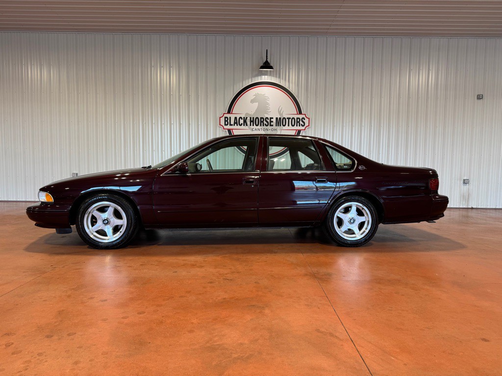 1995 Chevrolet Impala Image 2