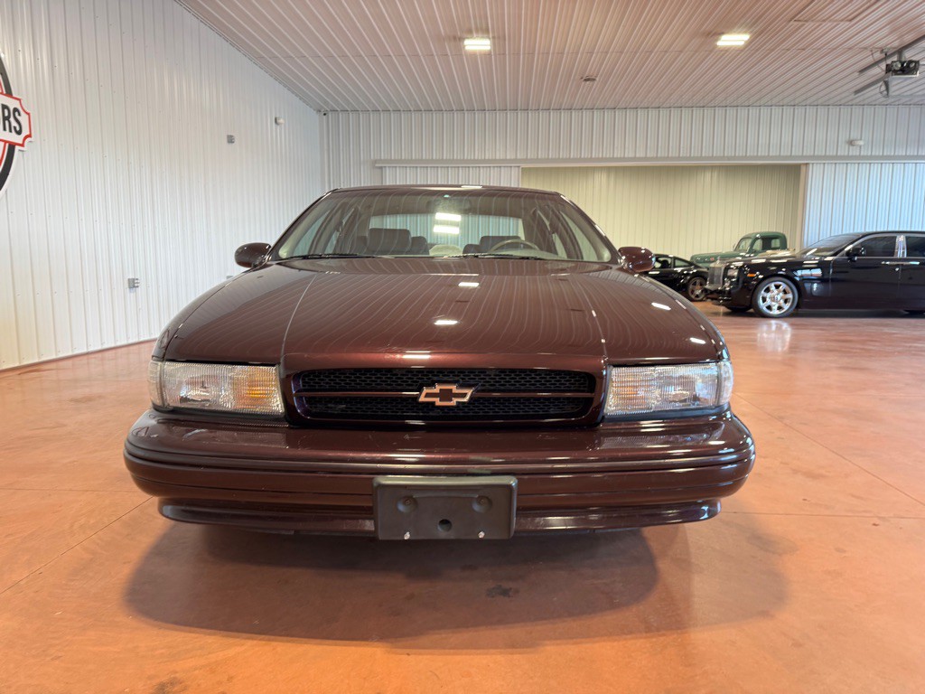 1995 Chevrolet Impala Image 5