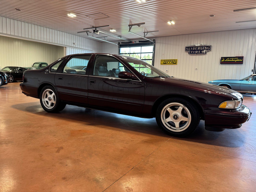 1995 Chevrolet Impala Image 7