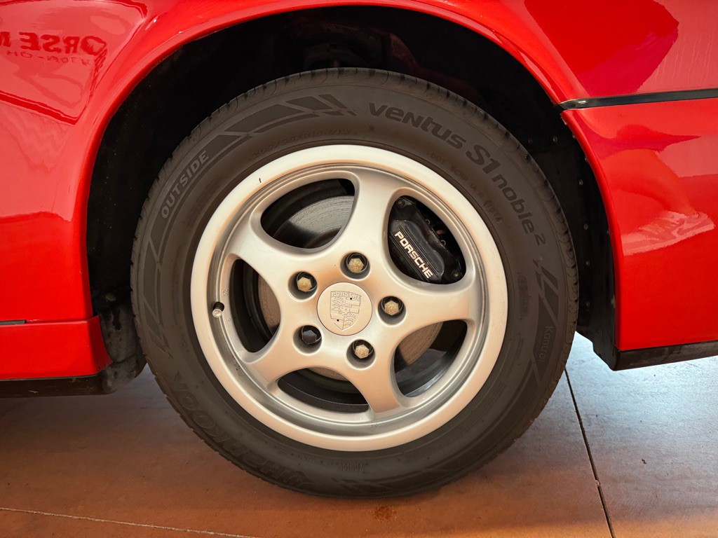 1990 Porsche 911 Image 20