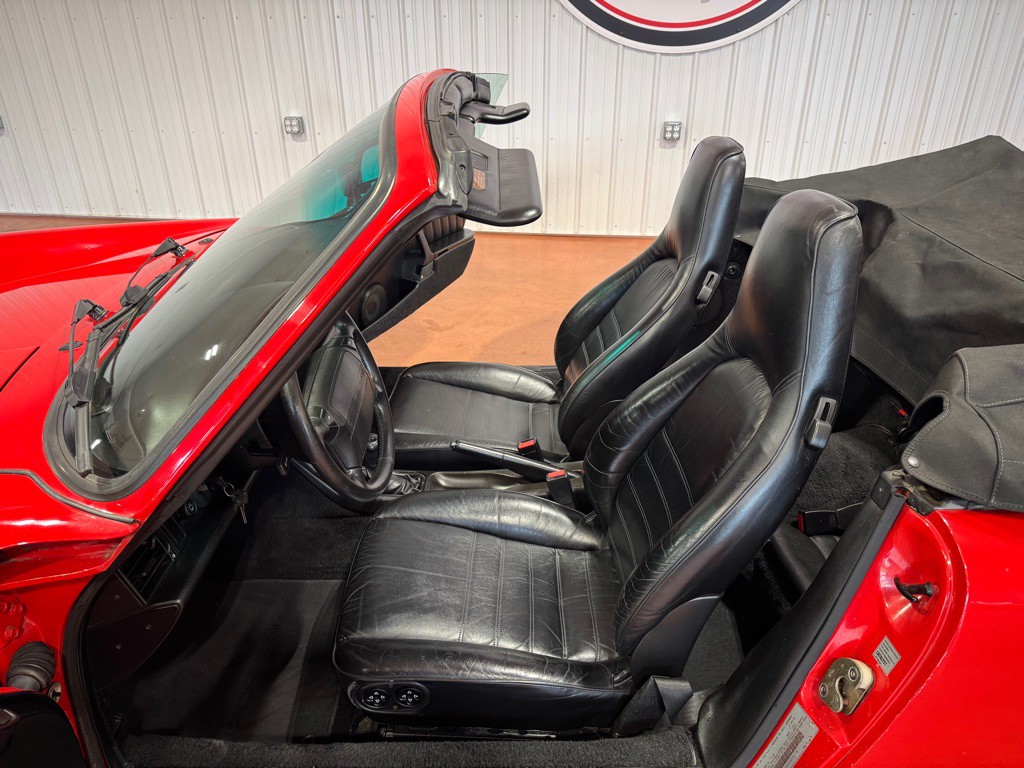 1990 Porsche 911 Image 26