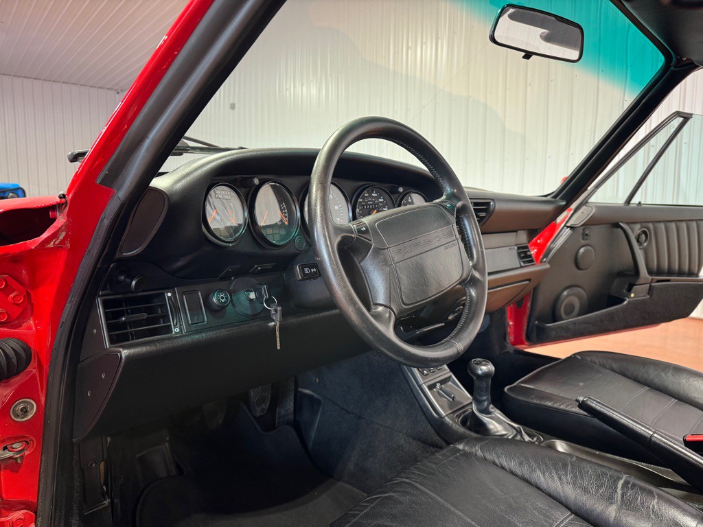 1990 Porsche 911 Image 28